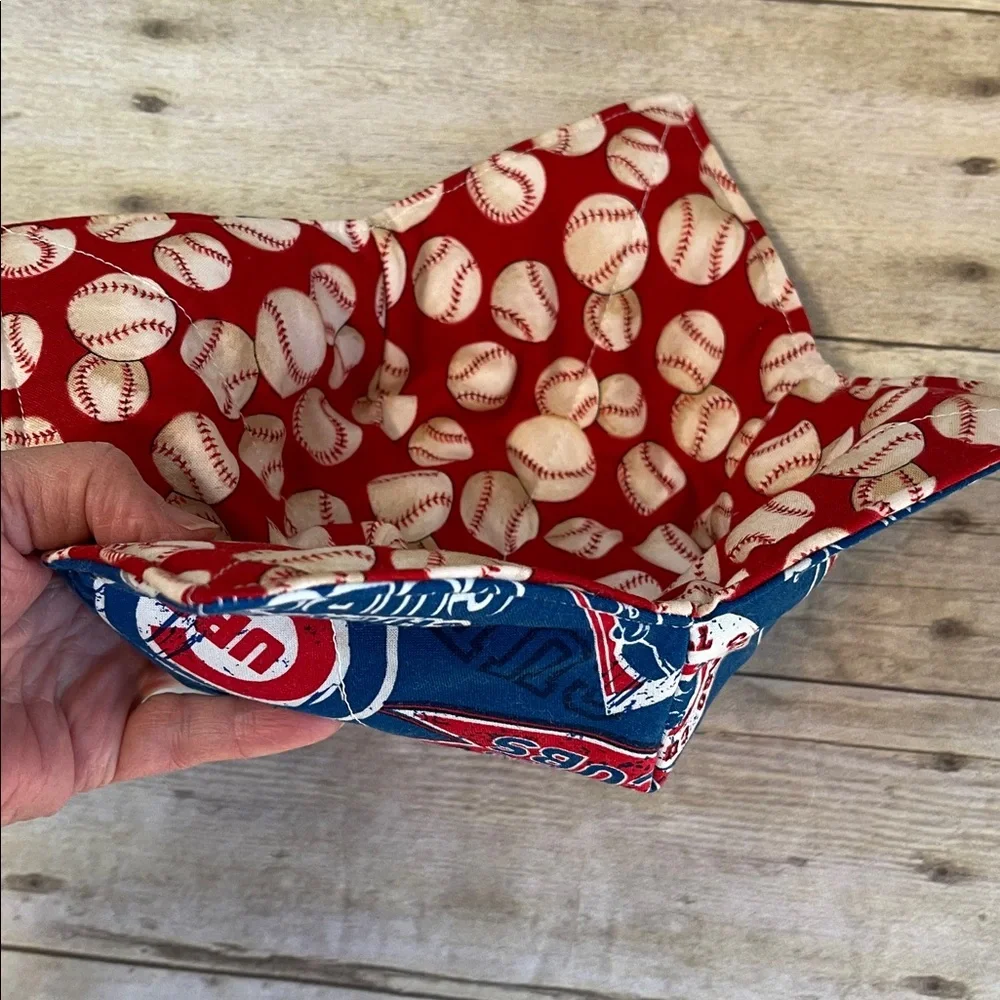 Bowl Cozy Micro/ Ice Cream Reversible Fabric Bowl MLB Cubs